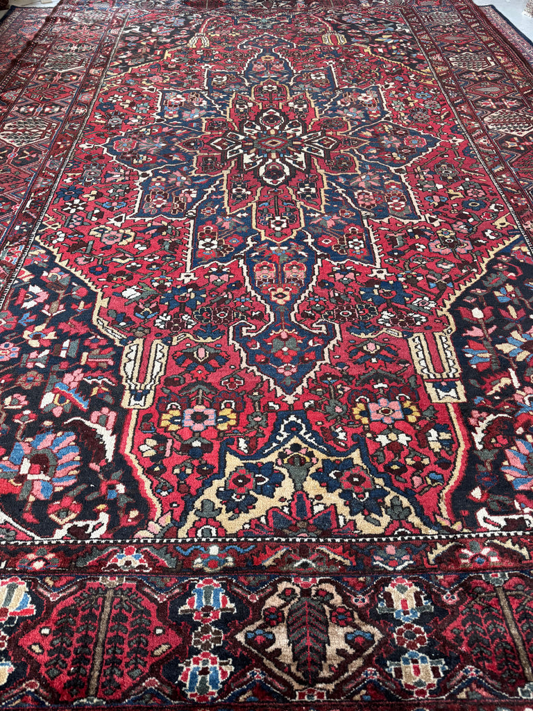 SOLD | COLOSSAL Vintage Persian Bakhtiari | Stunning Dyes, Anchor Medallion, Willow & Cypress Tree Border | 10.9 x 16.7