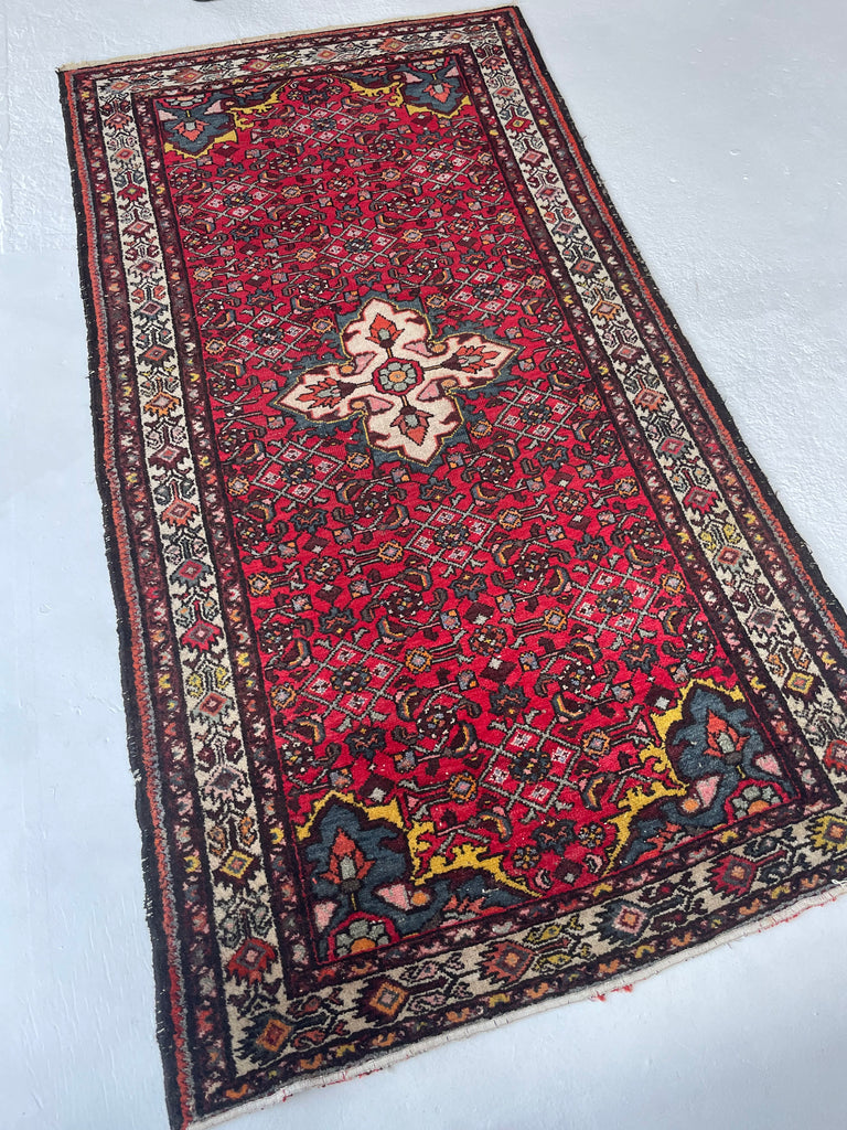 Fabulous Vintage Hamadan rug | Purple, Yellow, Teal | 3.8 x 6.9