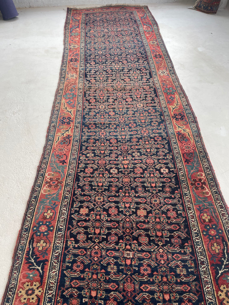 20 FEET LONG!! Gorgeous Antique Halvai Bidjar with Growing Vine Border | 4 x 20.3