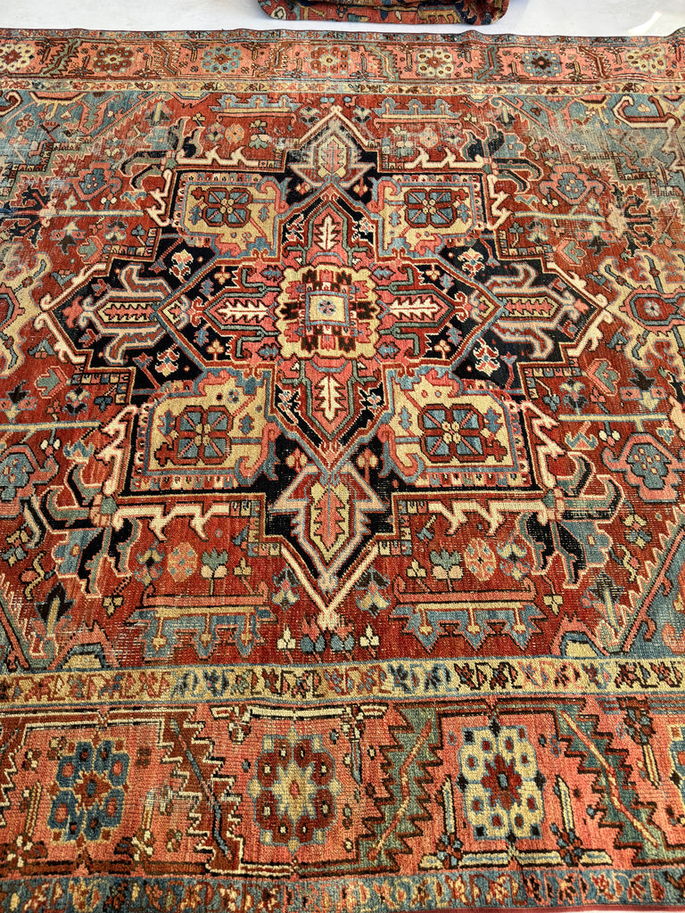 SENSATIONAL Antique Heriz in Rare Coral Pink Border with Water Blue Corners | 9.9 x 12.6