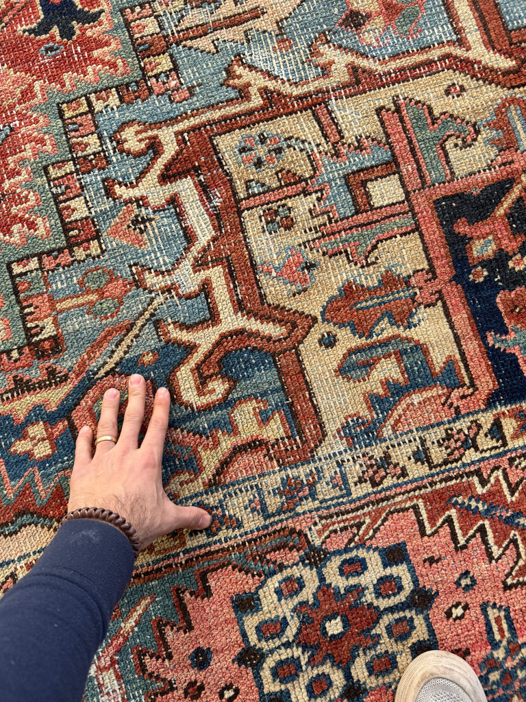 SENSATIONAL Antique Heriz in Rare Coral Pink Border with Water Blue Corners | 9.9 x 12.6