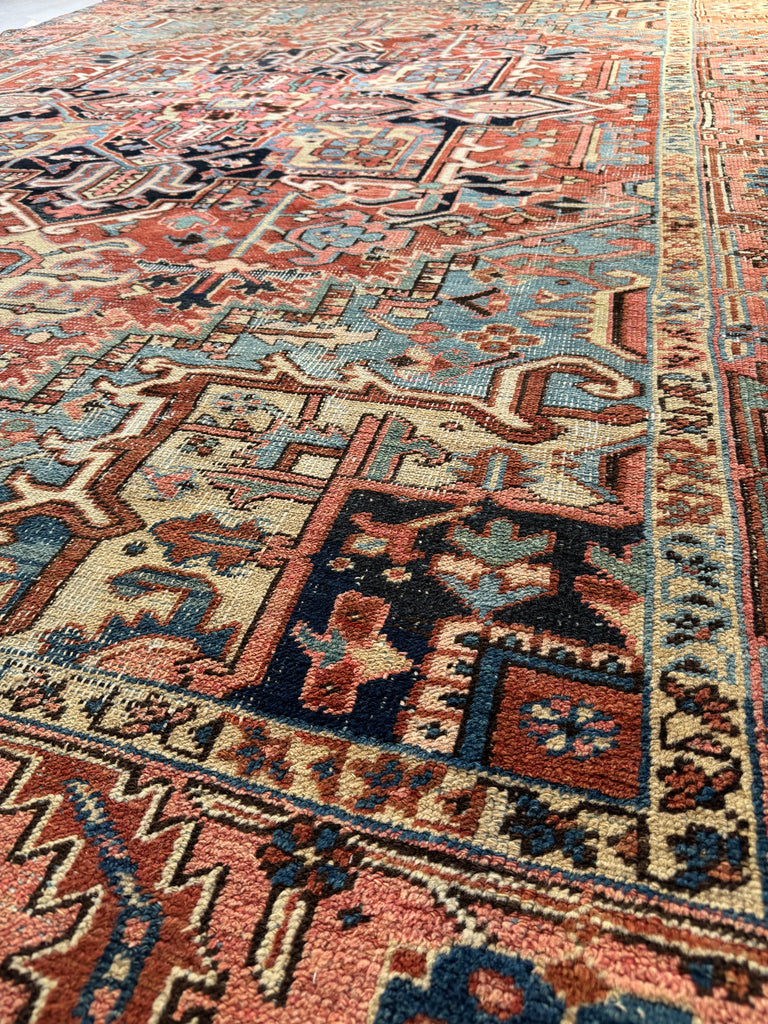 SENSATIONAL Antique Heriz in Rare Coral Pink Border with Water Blue Corners | 9.9 x 12.6