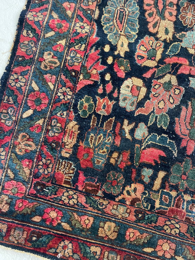 BRILLIANT FLOOR JEWELRY Antique Persian Rug | Amazing Dyes Large Scalloped Flora | 4.4 x 6.6