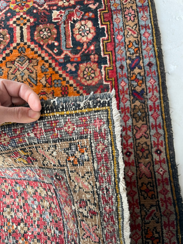 KISSING LIONS / LEOPARDS 😘  Rare & Decorative Antique Runner with Duel Feline Subjects [Wedding Rug?] | 2.11 x 10.6