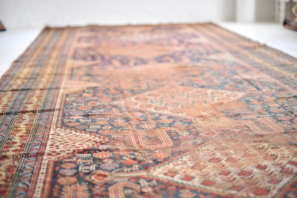 NEVER AGAIN SIZE Antique Runner Kelleh Southwest BEAUTY | Nomadic Animals, Pure Wool GEM with Navy, Camel, More | 6.9 x 19.4