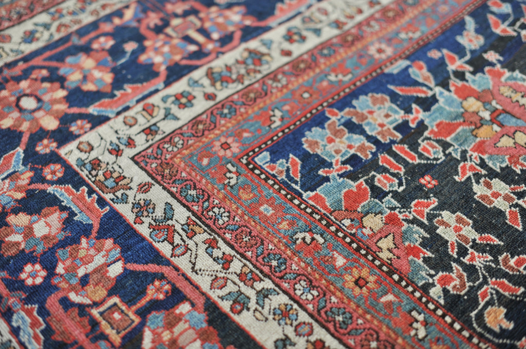 HIGH-END Antique  with Gorgeous Medallion and Variations of Strawberry Field | 9.2 x 12.2
