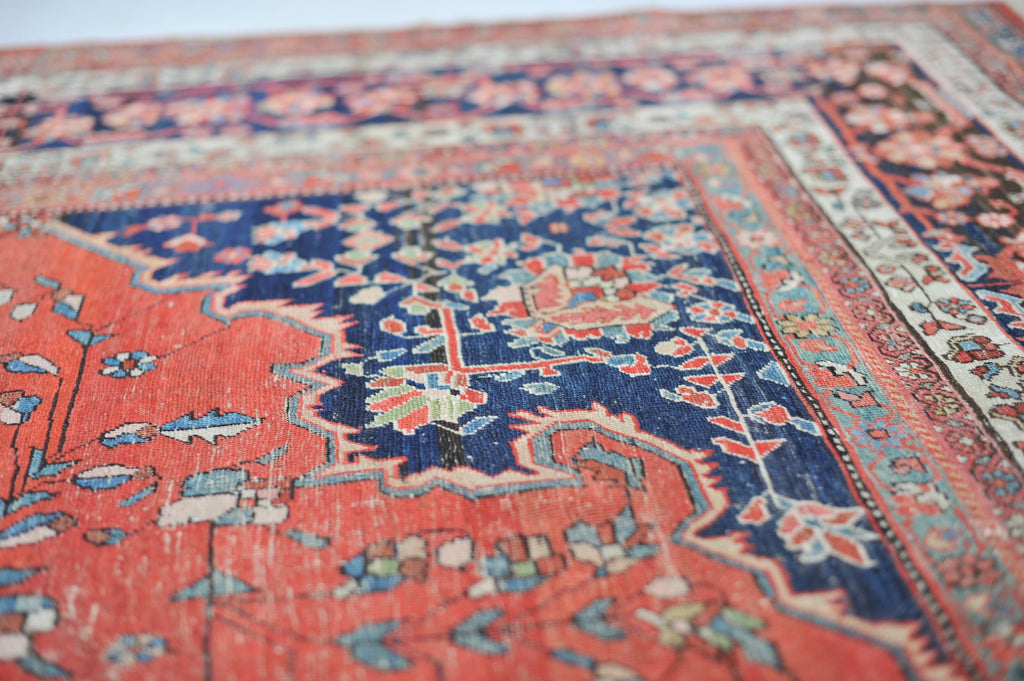 HIGH-END Antique  with Gorgeous Medallion and Variations of Strawberry Field | 9.2 x 12.2