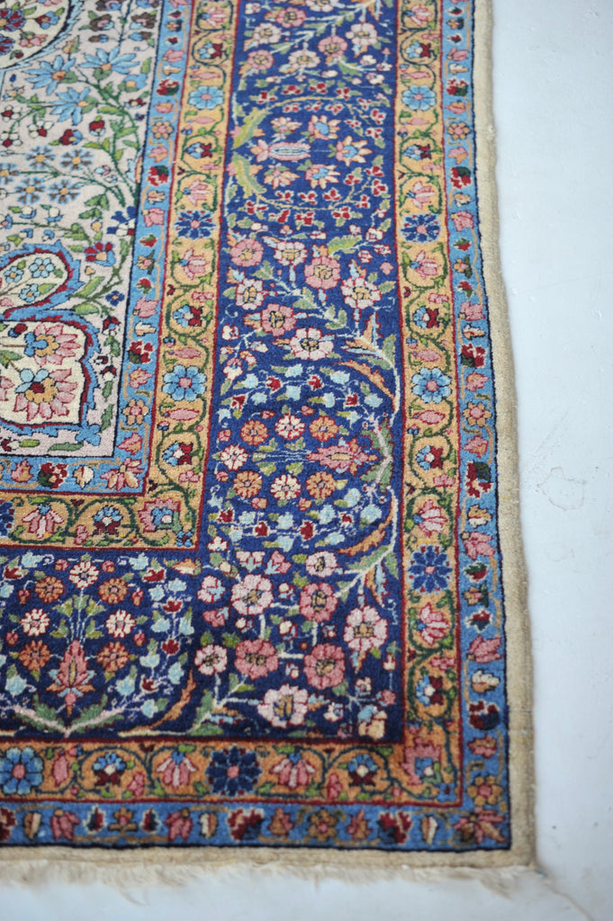 TIMELESS Antique with Botanical Filled Field around Stunning Mother Medallion | 8.9 x 11.4