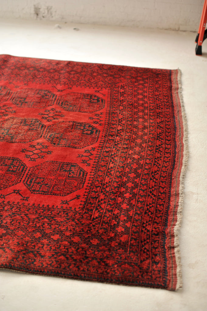 ANIMAL CROSSING :) Lovely Vintage Ersari Elephant, Camel & Bird Tracks | ~ 8 x 10.6