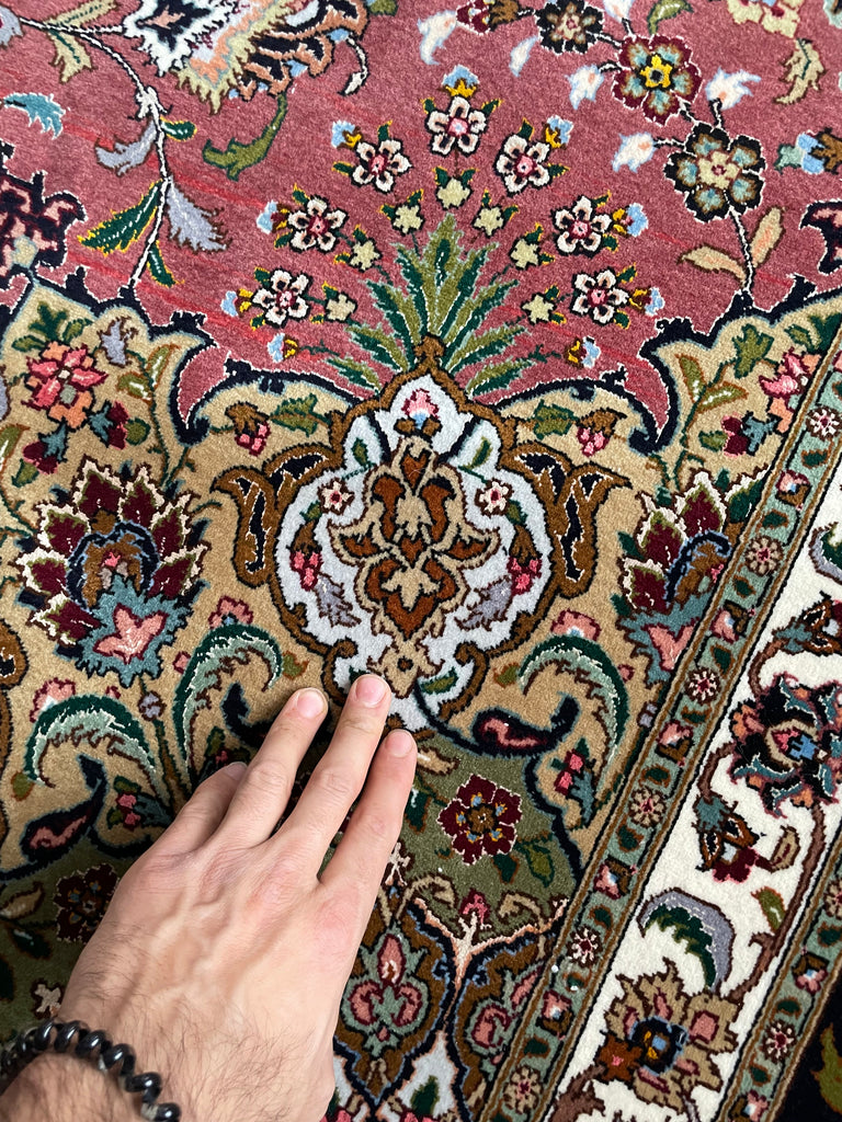 MASTERPIECE TABRIZ | Over 1M KNOTS in Nearly MINT Condition | Fine Silk Highlights with Royal Bird Motifs | 9.7 x 13.6