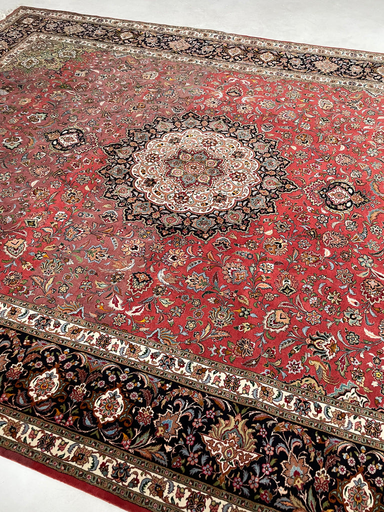 MASTERPIECE TABRIZ | Over 1M KNOTS in Nearly MINT Condition | Fine Silk Highlights with Royal Bird Motifs | 9.7 x 13.6