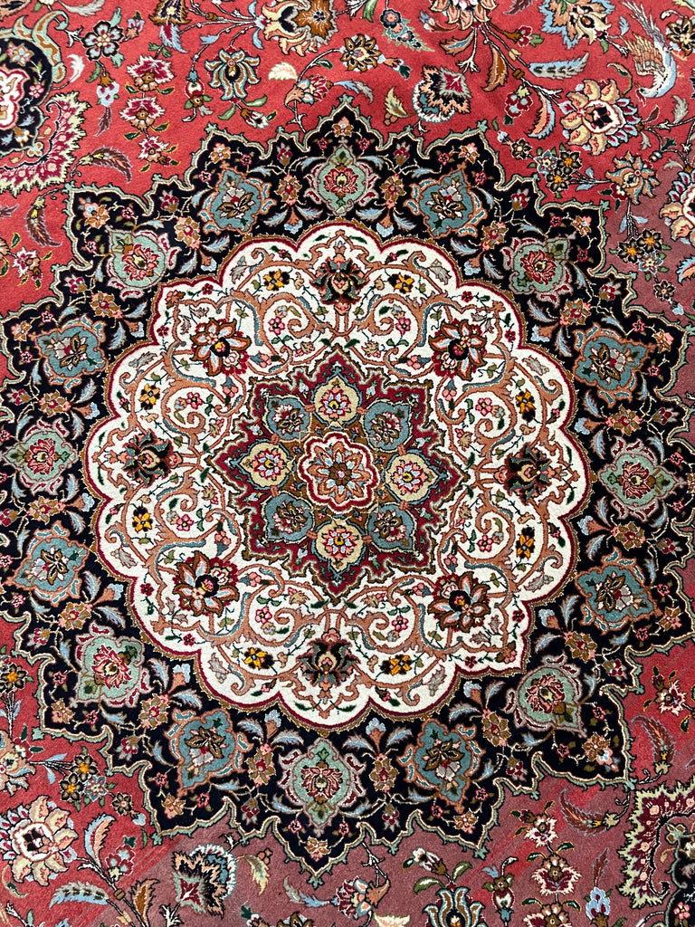 MASTERPIECE TABRIZ | Over 1M KNOTS in Nearly MINT Condition | Fine Silk Highlights with Royal Bird Motifs | 9.7 x 13.6