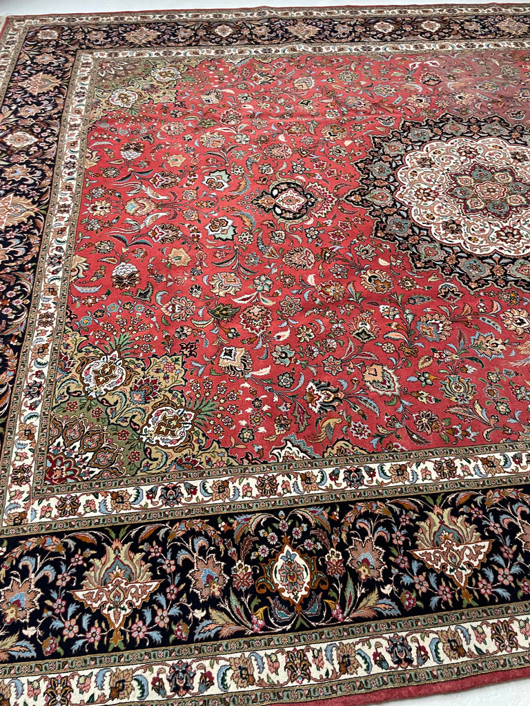 MASTERPIECE TABRIZ | Over 1M KNOTS in Nearly MINT Condition | Fine Silk Highlights with Royal Bird Motifs | 9.7 x 13.6