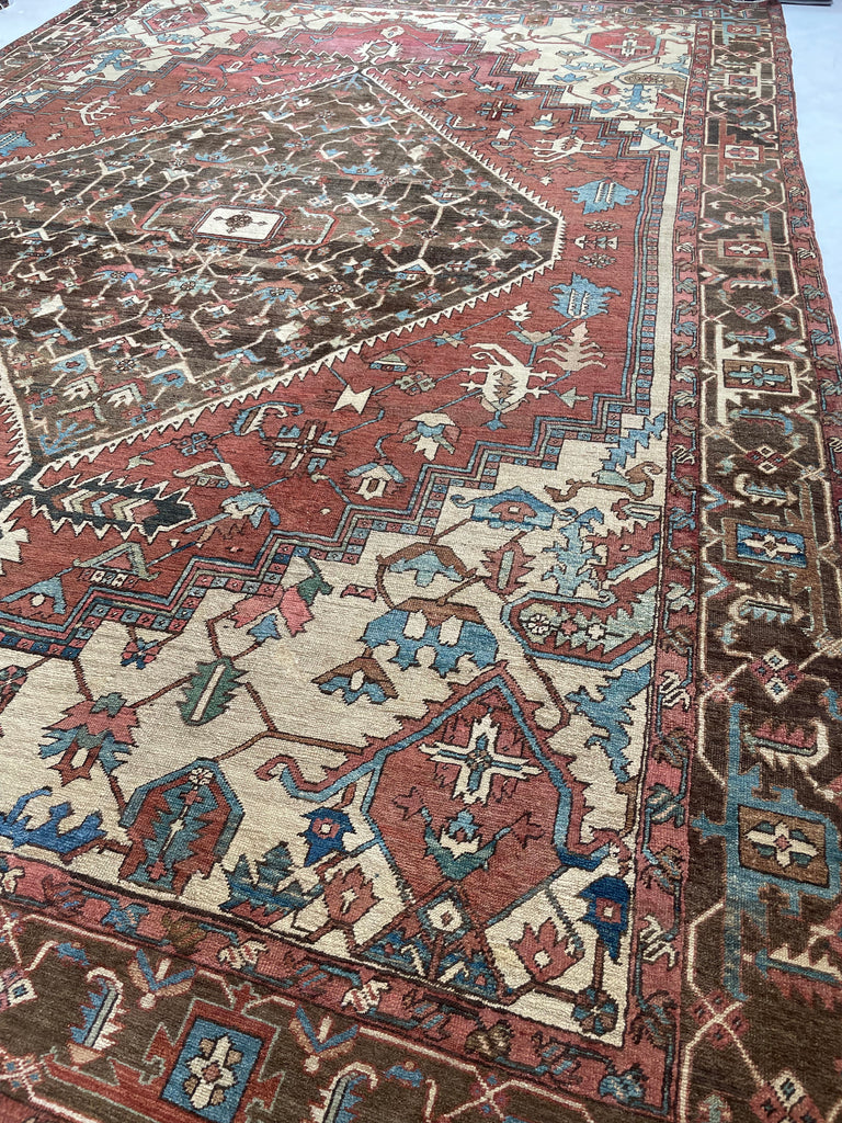 SOLD | MINT CONDITION PALACE SIZE Antique Persian Serapi-Heriz | All-Encompassing Beauty | Rust, Walnut, Midnight Blue, Salmon-Rose, Denim | 11.3 x 15.5