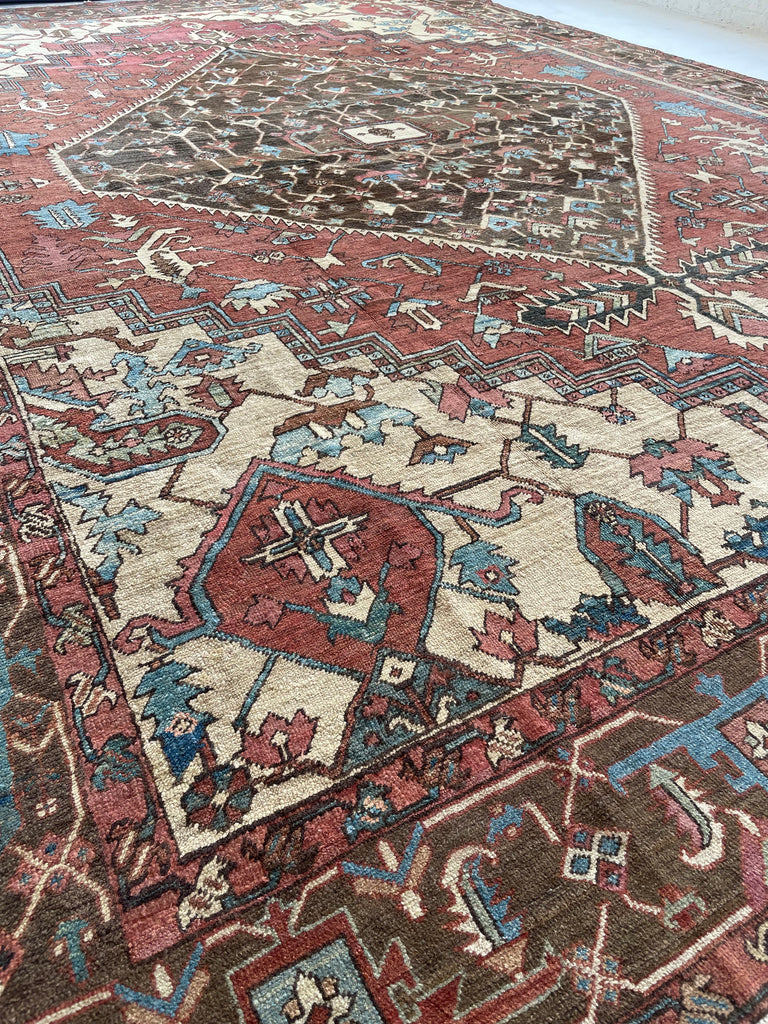 SOLD | MINT CONDITION PALACE SIZE Antique Persian Serapi-Heriz | All-Encompassing Beauty | Rust, Walnut, Midnight Blue, Salmon-Rose, Denim | 11.3 x 15.5