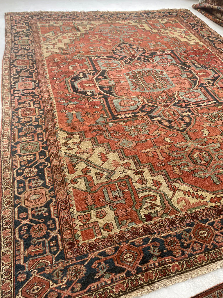 MINT CONDITION GORGEOUS Terracotta Ground with RARE Grassy Green & Ice Blue Antique Serapi-Heriz | 10.6 x 12.8