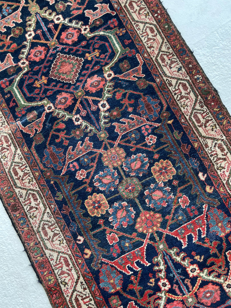 SOLD | MESMERIZING & ENERGIZING Mystical Antique Runner | The Best Colors & SIZE | 2.8 x 15.6