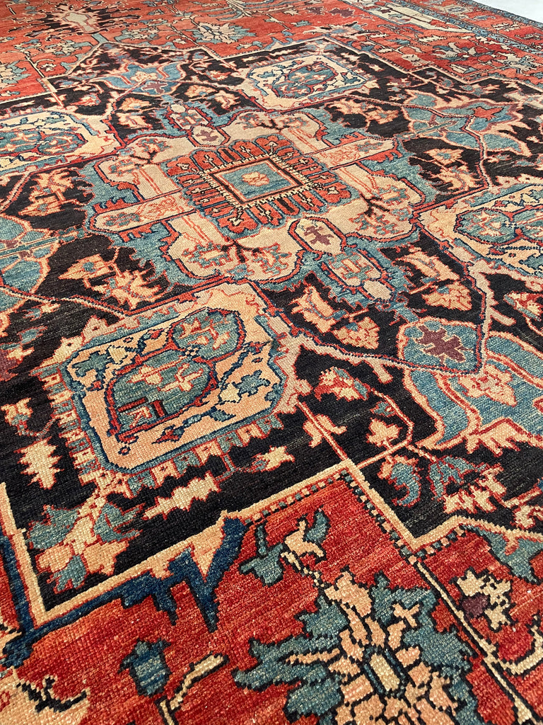 SOLD | ENORMOUS Palace Size Vintage Serapi Design | Decorative Rust, Aubergine Plum, Caramel, Apricot | 9.10 x 16.7