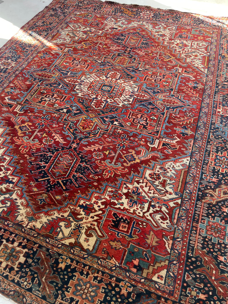 SOLD | RICH Saturated Colors, Vintage Geometric Northwest Heriz Beauty | Cherry & Strawberry Reds | 9.1 x 12