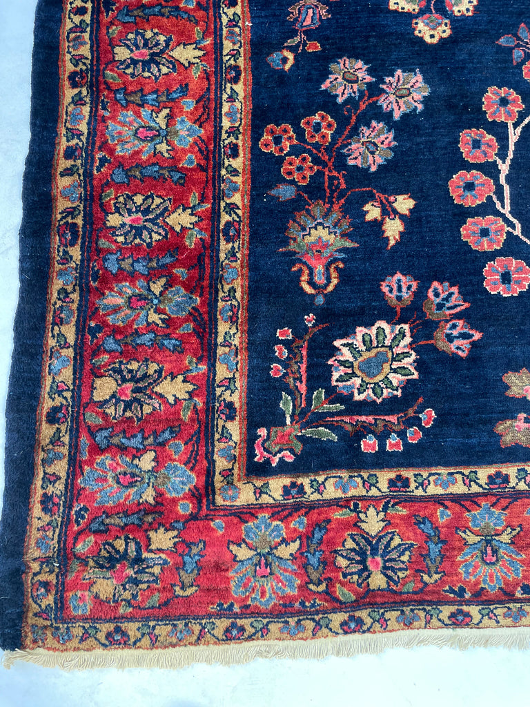 MOODY Antique Lilihan Persian Rug | Open Dancing Vines | 7.9 x 10.2