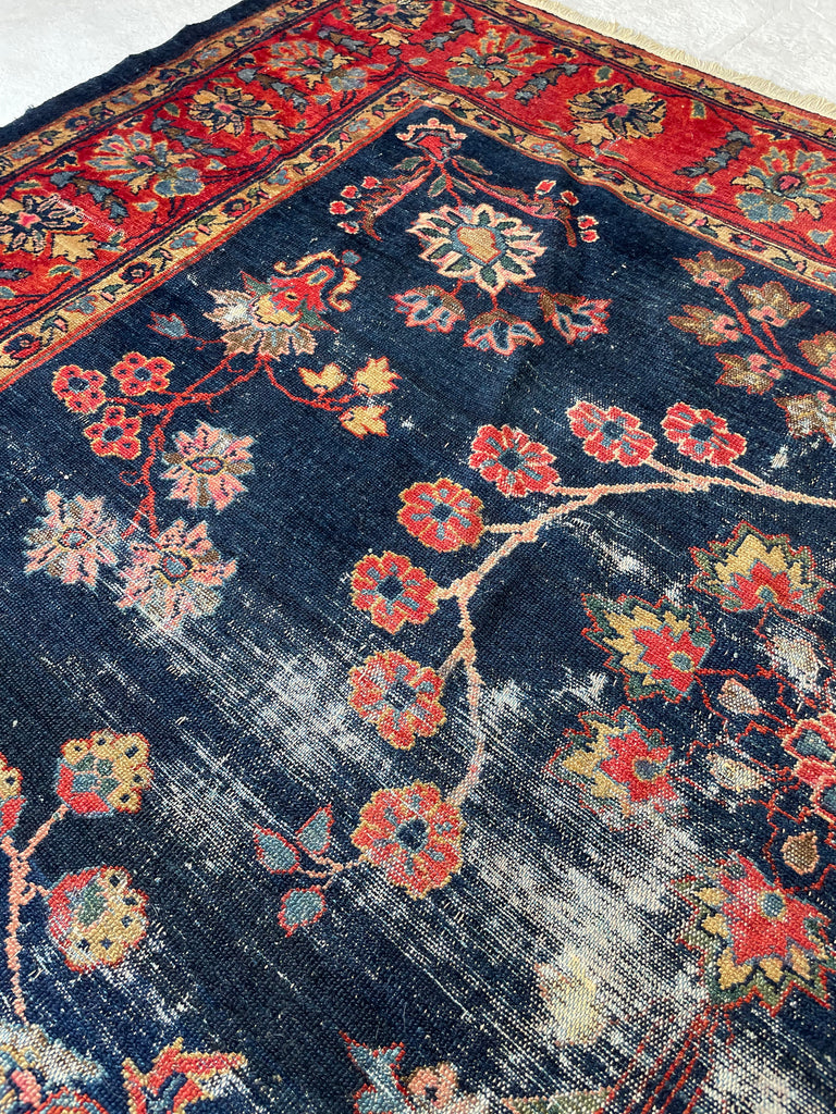 MOODY Antique Lilihan Persian Rug | Open Dancing Vines | 7.9 x 10.2