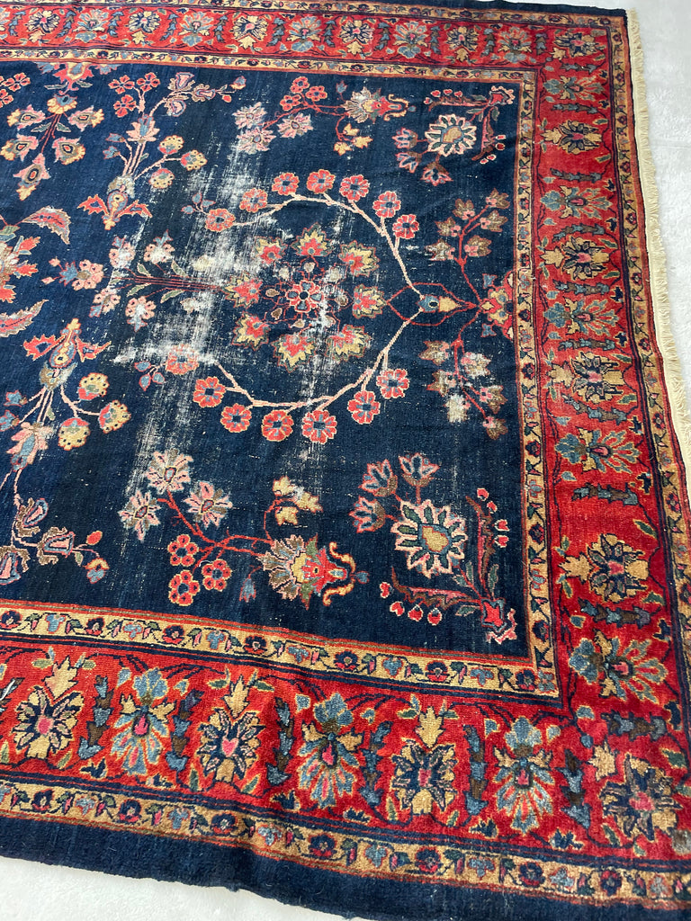 MOODY Antique Lilihan Persian Rug | Open Dancing Vines | 7.9 x 10.2
