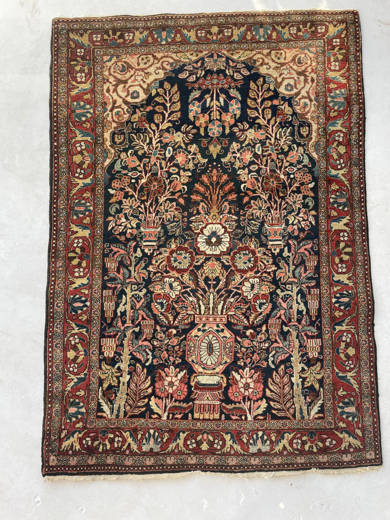 FLOWER OF LIFE | Royal Vintage Joshegan Sarouk Rug | 3.6 x 5