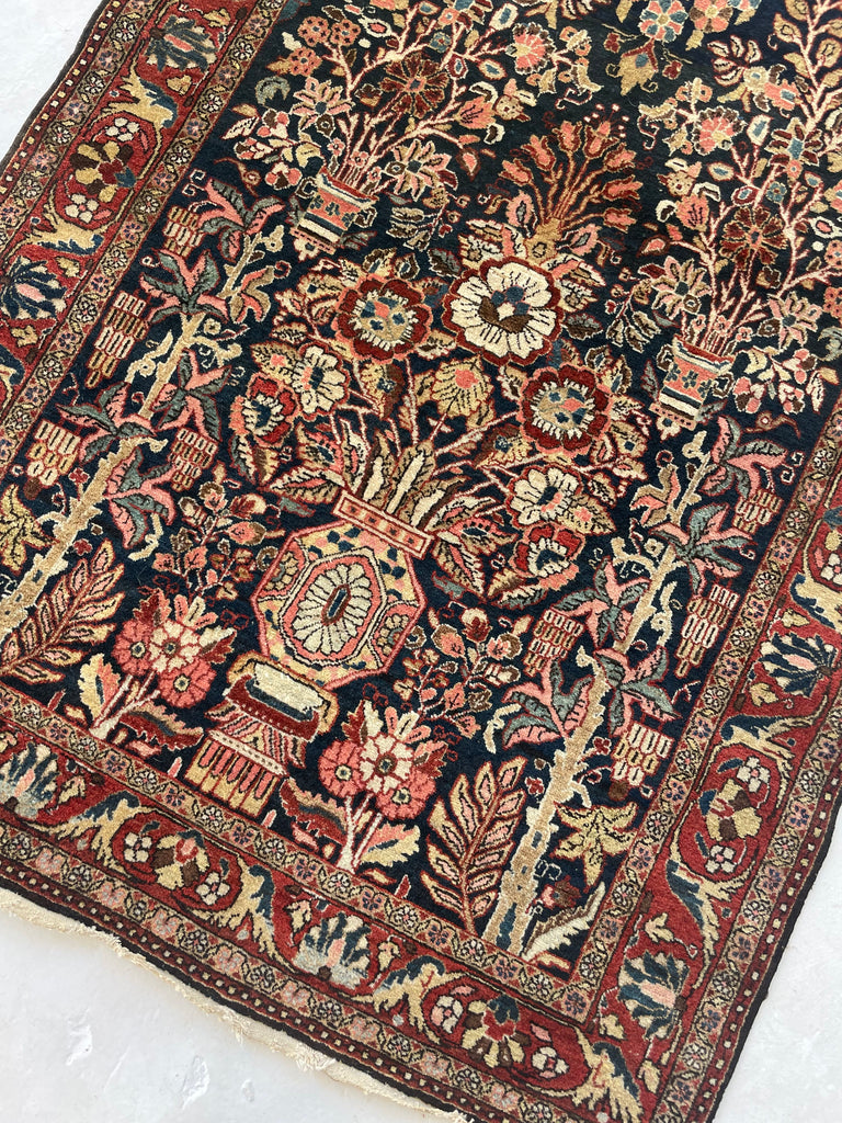 FLOWER OF LIFE | Royal Vintage Joshegan Sarouk Rug | 3.6 x 5