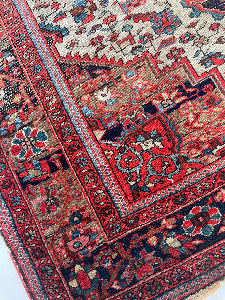 SEDONA Antique Ferahan Sarouk Rug | Soft Earthy Hues with Warm and Cool Hues | 4.3 x 6.7