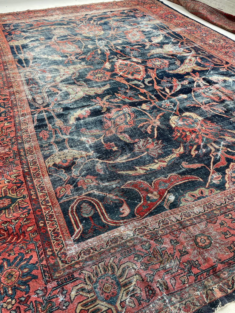 GORGEOUS Distressed Arabesque Antique Persian Mahal | Large Spirling Root & Vine Motif | 10.4 x 14