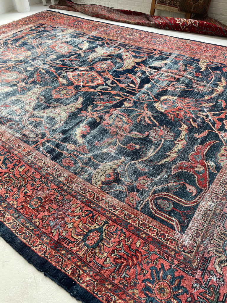 GORGEOUS Distressed Arabesque Antique Persian Mahal | Large Spirling Root & Vine Motif | 10.4 x 14