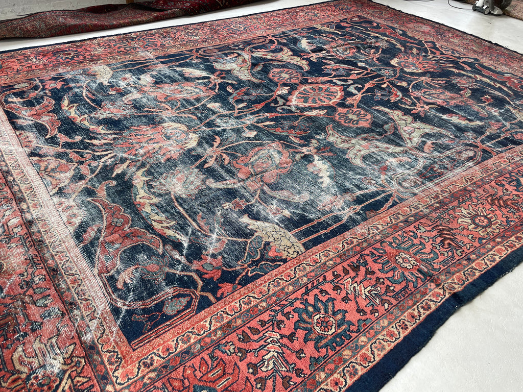 GORGEOUS Distressed Arabesque Antique Persian Mahal | Large Spirling Root & Vine Motif | 10.4 x 14