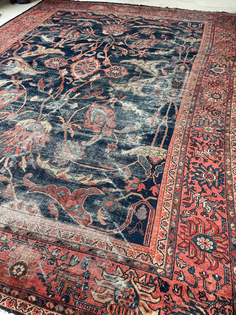 GORGEOUS Distressed Arabesque Antique Persian Mahal | Large Spirling Root & Vine Motif | 10.4 x 14