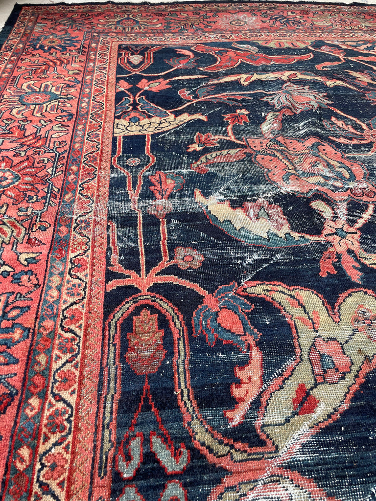 GORGEOUS Distressed Arabesque Antique Persian Mahal | Large Spirling Root & Vine Motif | 10.4 x 14