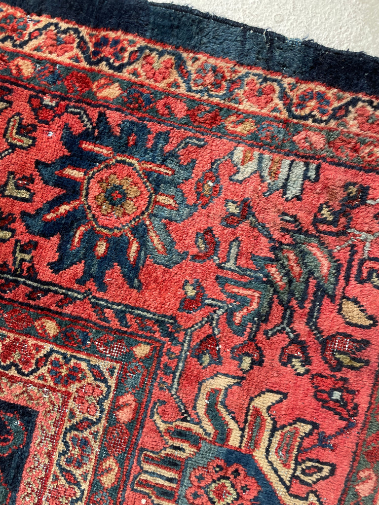GORGEOUS Distressed Arabesque Antique Persian Mahal | Large Spirling Root & Vine Motif | 10.4 x 14