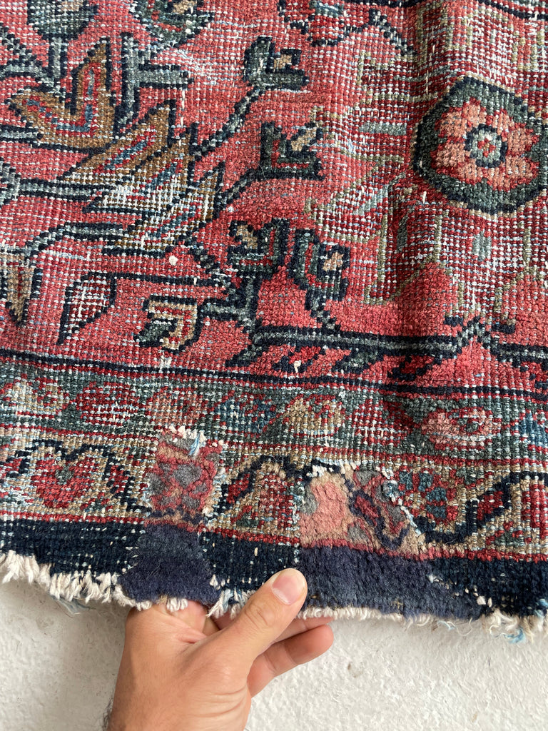 GORGEOUS Distressed Arabesque Antique Persian Mahal | Large Spirling Root & Vine Motif | 10.4 x 14