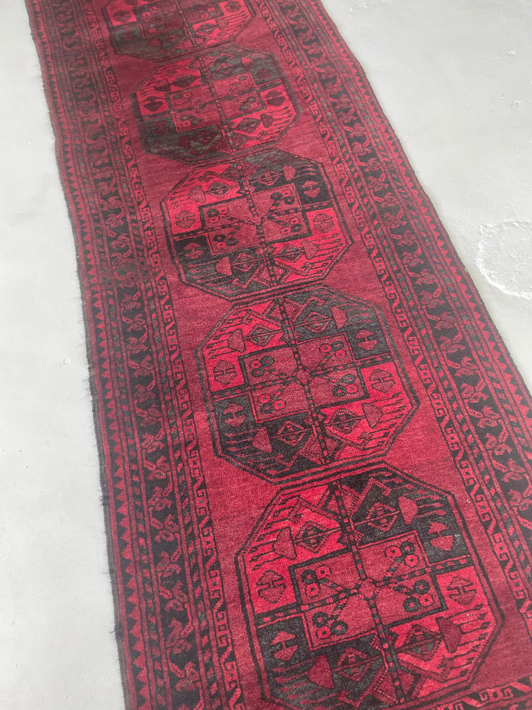 SOLD | Lovely PLUSH Rich Juicy Strawberry & Pomegranate Vintage Runner Inspired by Elephant Tracks | 3.1 x 11.4