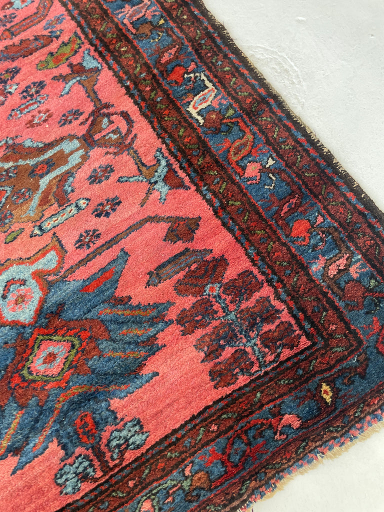 SOLD | GORGEOUS Bubble Gum - Salmon Pink with Ice Blue & Olive Green, Browns, Etc | ~ 4 x 6.6