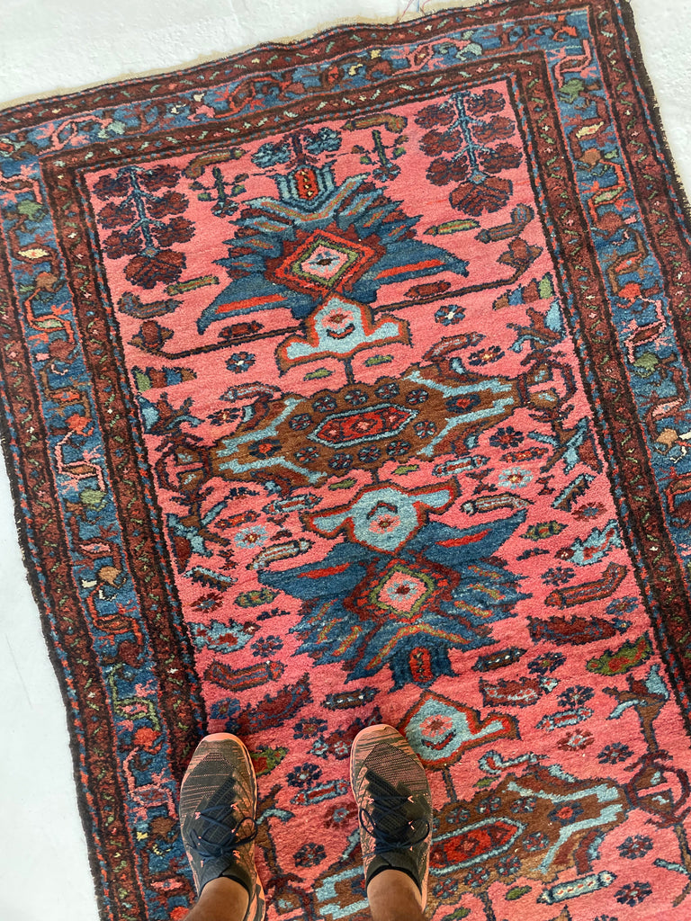 SOLD | GORGEOUS Bubble Gum - Salmon Pink with Ice Blue & Olive Green, Browns, Etc | ~ 4 x 6.6