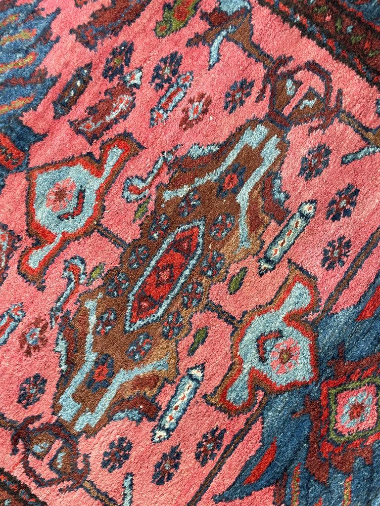 SOLD | GORGEOUS Bubble Gum - Salmon Pink with Ice Blue & Olive Green, Browns, Etc | ~ 4 x 6.6
