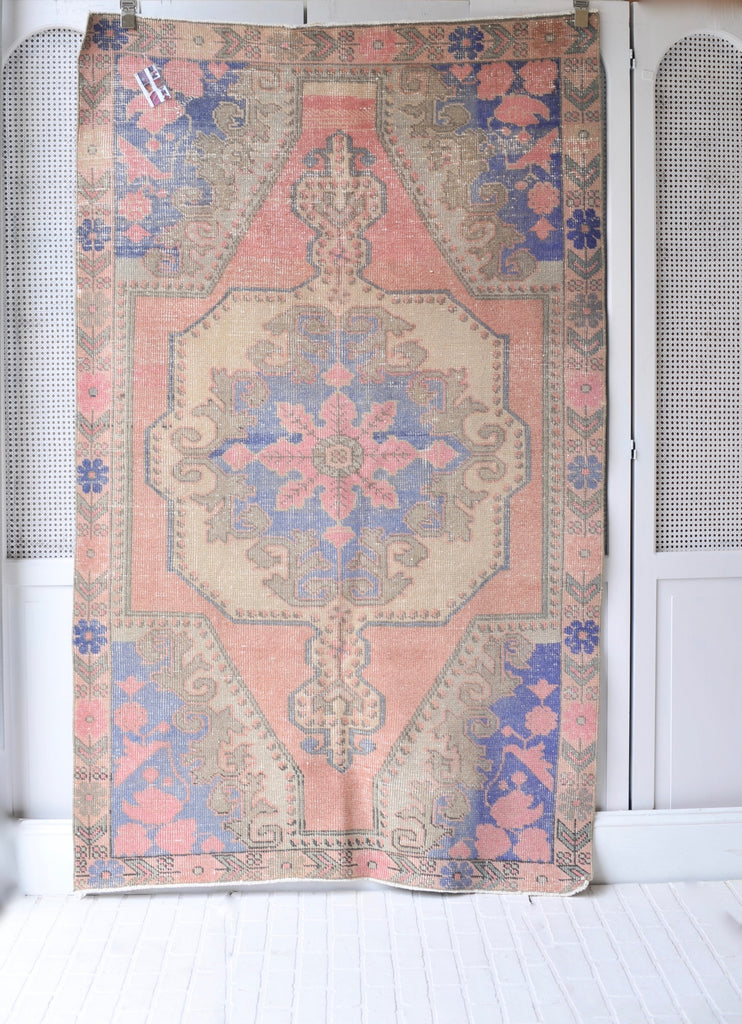 4.2 x 6.8 | Muted & Distressed Vintage Turkish Rug