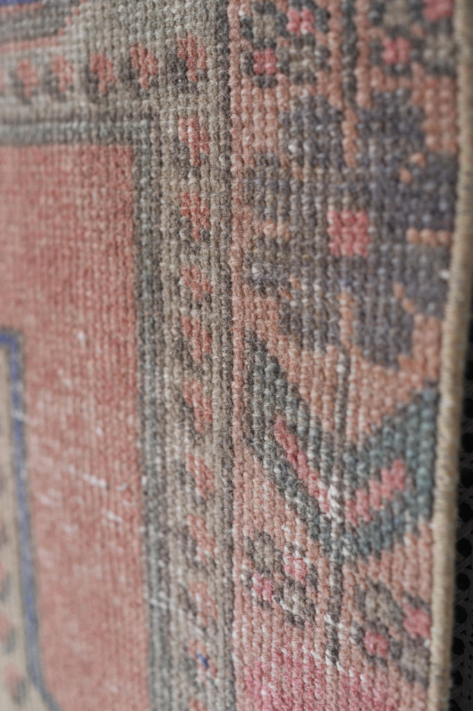 4.2 x 6.8 | Muted & Distressed Vintage Turkish Rug