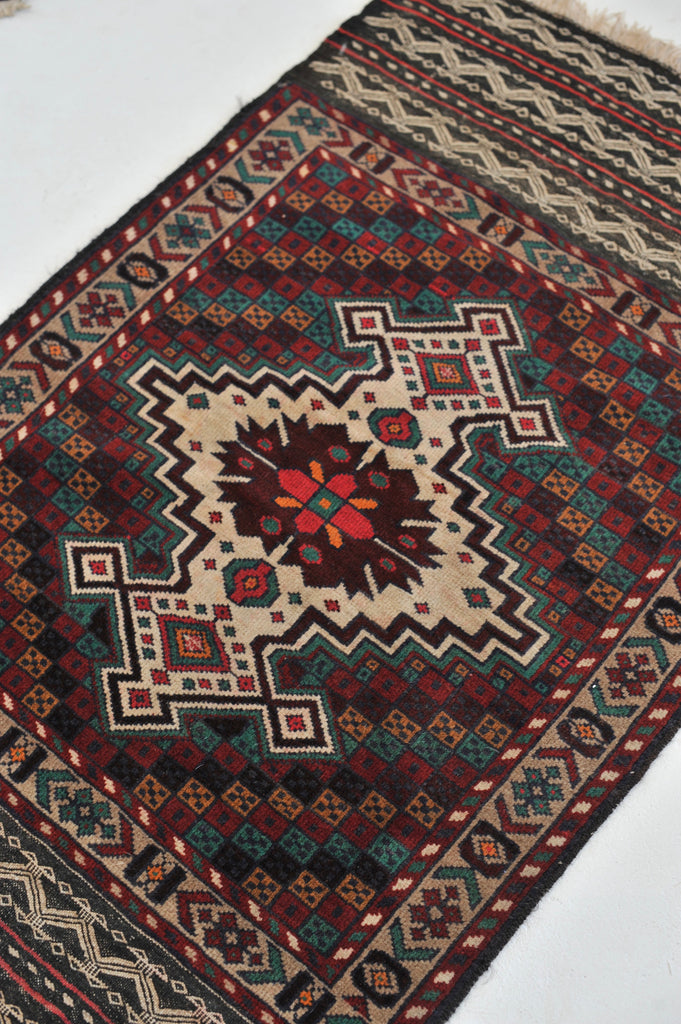 Vintage Rug | 2.8 x 5 | Boho Geometric Tribal Rug