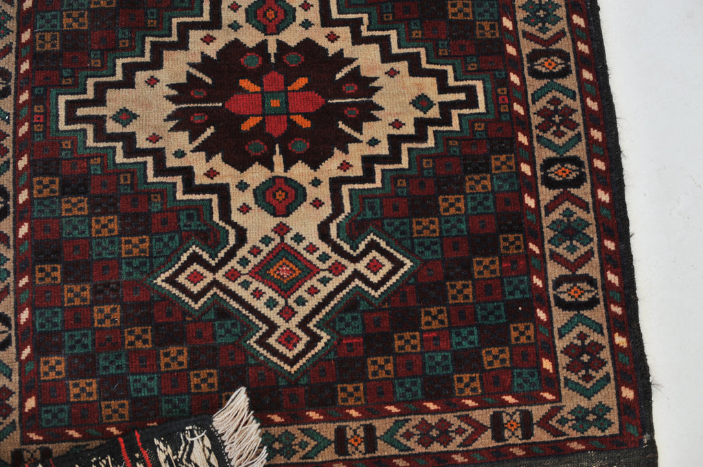 Vintage Rug | 2.8 x 5 | Boho Geometric Tribal Rug