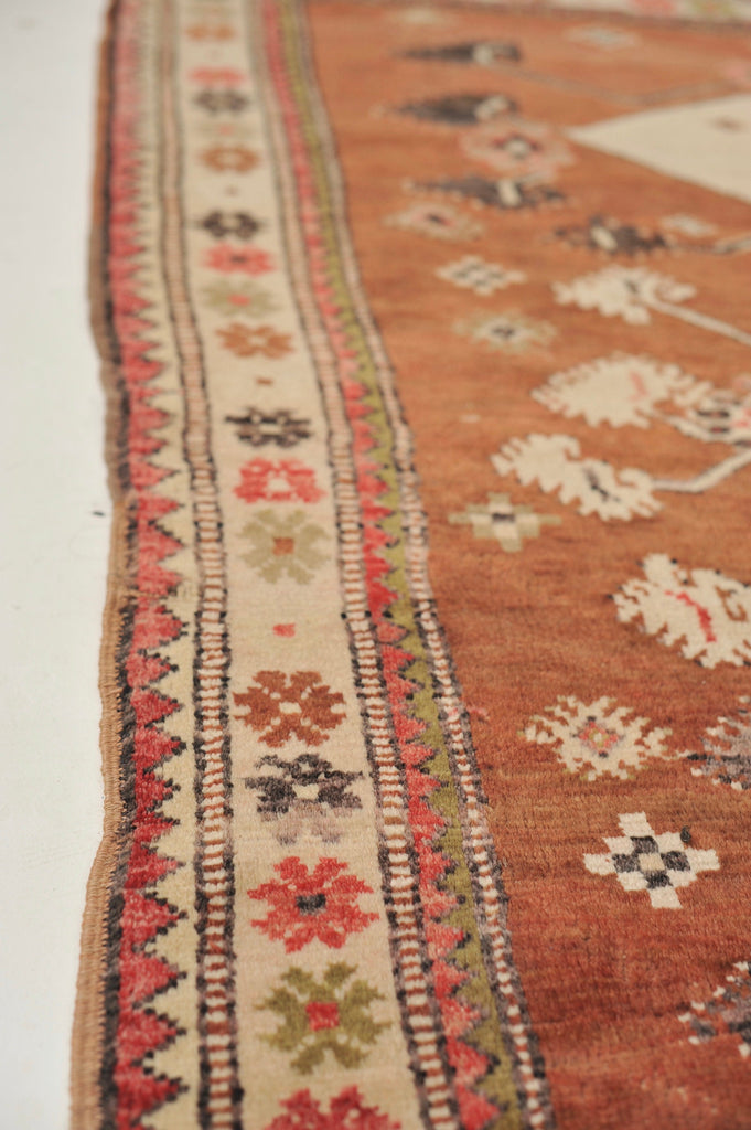 SOLD | Earthy Vintage Rug | Lovely Mocha & Clay Vintage Turkish Rug | 4.2 x 6