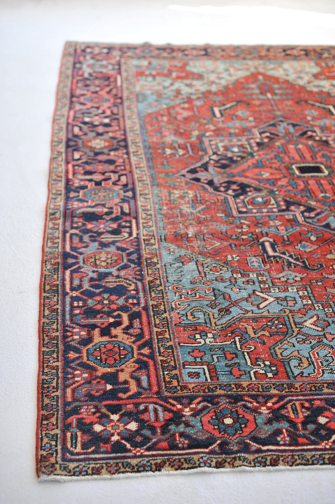 SOLD | Strawberry & Ice Antique Rug |  Gorgeous Antique Northwest Medallion Design | 6.9 x 10.2