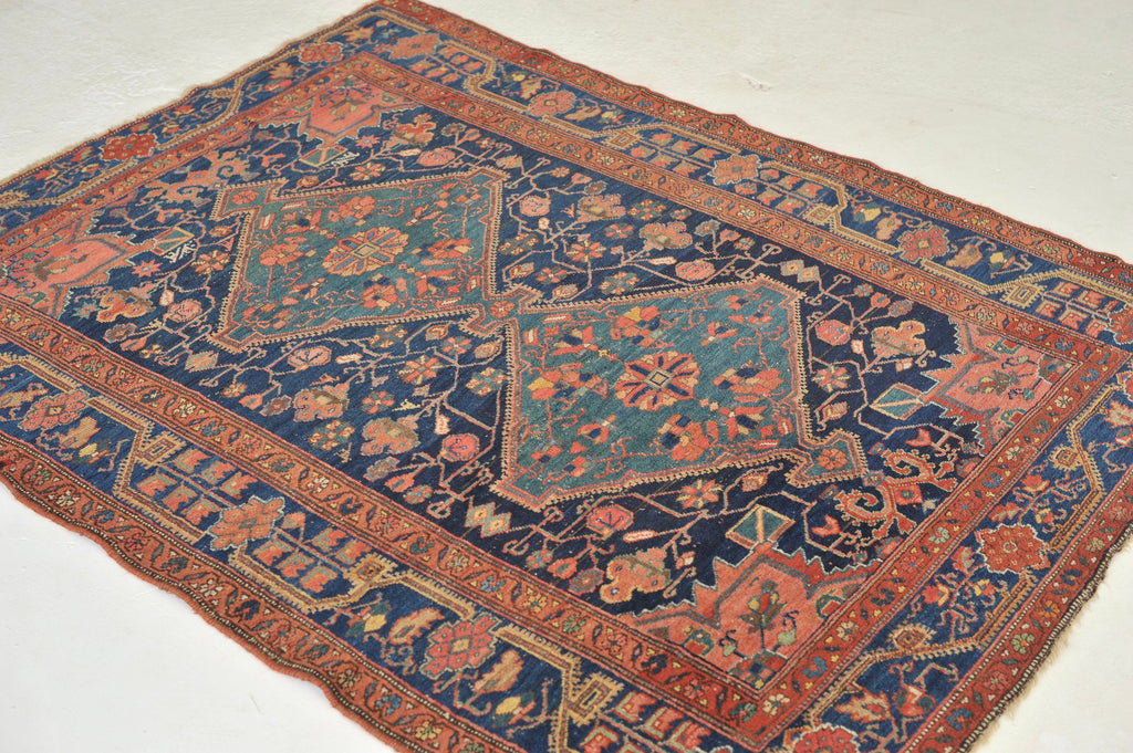 SOLD | FANTASTIC Antique Rug | Flowing Vines Dancing Around A Duel Medallion | 4.9 x 5.9