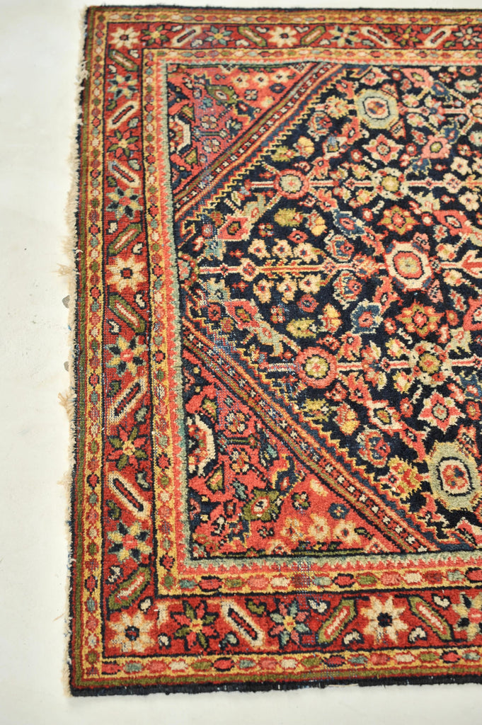 Unique Two-Toned Greens Antique Rug | Navy Lattice Design with Green Medallion | 4.9 x 6.5